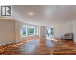 6 CHURCHILL Street - 20