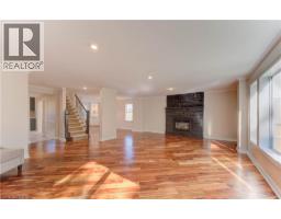 6 CHURCHILL Street - 21