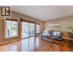 27 OLIVEWOOD Way - 12