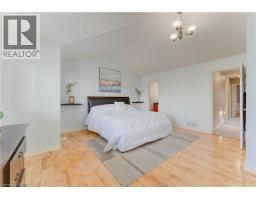 27 OLIVEWOOD Way - 18