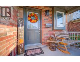 27 OLIVEWOOD Way - 3