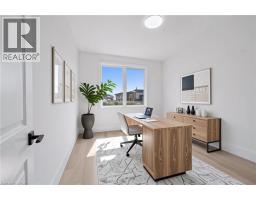 76 SASS Crescent - 18