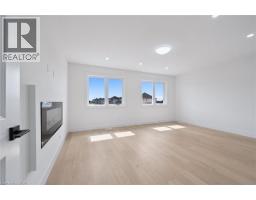 76 SASS Crescent - 24