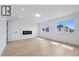 76 SASS Crescent - 26