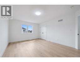 76 SASS Crescent - 30