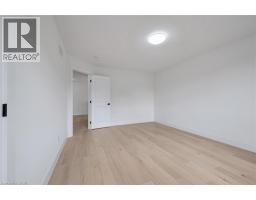 76 SASS Crescent - 36