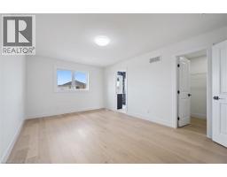 76 SASS Crescent - 38