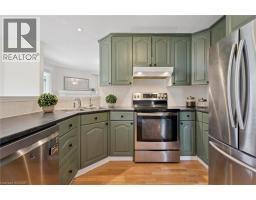 256 GRAND RIVER Boulevard - 11