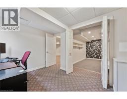 256 GRAND RIVER Boulevard - 32