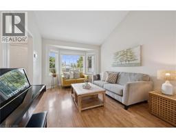 256 GRAND RIVER Boulevard - 8