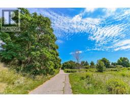 776 LAURELWOOD Drive UnitNo. 301 - 35