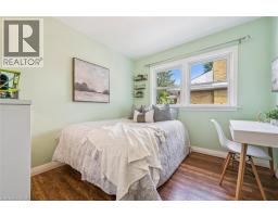 54 ADMIRAL Road - 10
