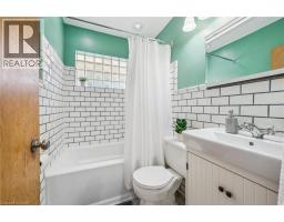 54 ADMIRAL Road - 12