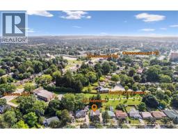 54 ADMIRAL Road - 25