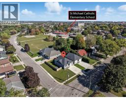 404 MONTROSE Street N - 44