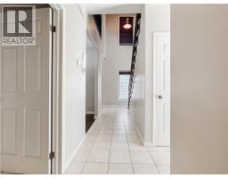 36 LEMON GRASS Street - 17