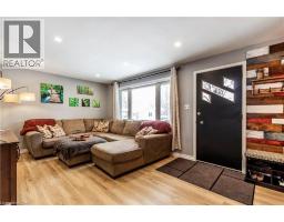 425 HENRY Street - 4