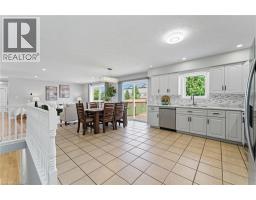 215 BAMFORD Drive - 10