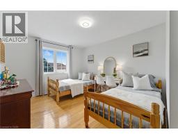215 BAMFORD Drive - 12