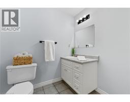 215 BAMFORD Drive - 18