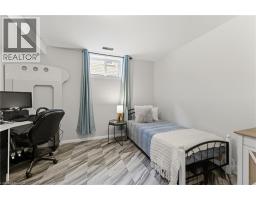 215 BAMFORD Drive - 22