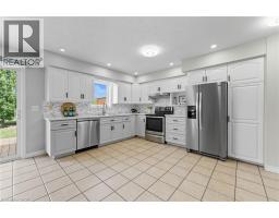 215 BAMFORD Drive - 9