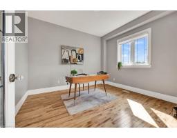 433 DOON SOUTH Drive - 12