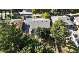 27 BROADMOOR Avenue - 27