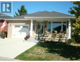 151 ATTWOOD Drive - 3