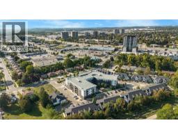 110 FERGUS Avenue UnitNo. 211 - 3