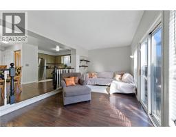 12 FOOT Crescent - 13
