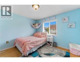 12 FOOT Crescent - 18