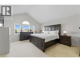12 FOOT Crescent - 21