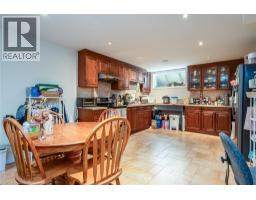 8 PAMELA Place - 40