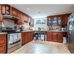 8 PAMELA Place - 41