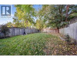 76 AHRENS Street W - 38