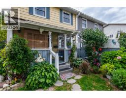 568 STRASBURG Road - 1