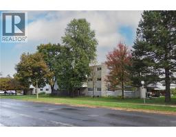 80 BRECKENRIDGE Drive UnitNo. 102 - 1