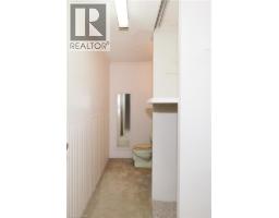 80 BRECKENRIDGE Drive UnitNo. 102 - 17