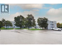 80 BRECKENRIDGE Drive UnitNo. 102 - 21