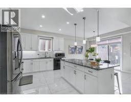 162 MOUNTAIN HOLLY COURT - 9
