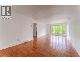 22 DUNDONALD Road - 18