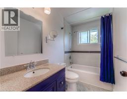 22 DUNDONALD Road - 25