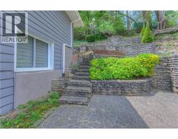 22 DUNDONALD Road - 27