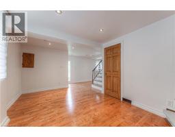 22 DUNDONALD Road - 7