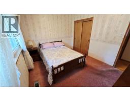 627 KRUG Street - 31