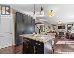 304 FALLING GREEN Crescent - 15