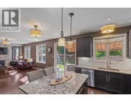 304 FALLING GREEN Crescent - 17