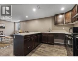 304 FALLING GREEN Crescent - 38