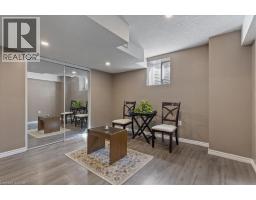 304 FALLING GREEN Crescent - 41